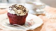 Illustratie voor: Met dit recept maak je de lekkerste red velvet cupcakes