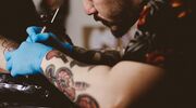 Illustratie voor: Tattoo shop Amsterdam: dit zijn de beste plekken om een tattoo te zetten