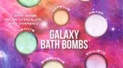 Illustratie voor: Een echte musthave voor de koude dagen: Galaxy badbruisballen