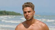 Illustratie voor: Shocking! Zo zag Temptation Island-Karim er vroeger uit