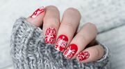 Illustratie voor: 9x inspiratie: de mooiste nail-art voor tijdens de kerstdagen 2020