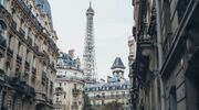 Illustratie voor: Oui, oui! Er komt een realityserie van Emily in Paris (en jij kunt je opgeven)