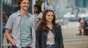 Illustratie voor: VIDEO: Netflix deelt super romantische trailer van The Kissing Booth 3