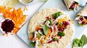 Illustratie voor: Wraps voor onderweg: zo maak je deze handige lunch on the go