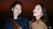 Olivia Rodrigo en haar bestie Madison Hu poseren voor een foto
