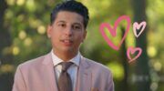 Deelnemer Joey van Married at First Sight wordt geinterviewd.