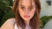 Selfie van Madelaine Petsch.