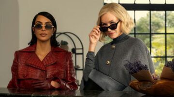 Kim Kardashian en Glenn Close in All's Fair.