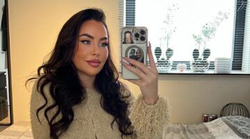 Een spiegelfoto van Esmee Ipema.