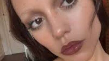 Jenna Ortega bleached eyebrows