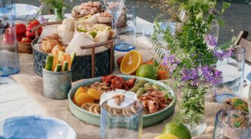 Indruk maken op je besties? Met d&eacute;ze items organiseer je het chicste zomerdiner ooit