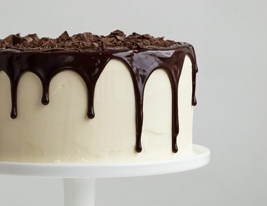 Illustratie voor: Drip cake bestellen, yum! Maar waar kan dat?