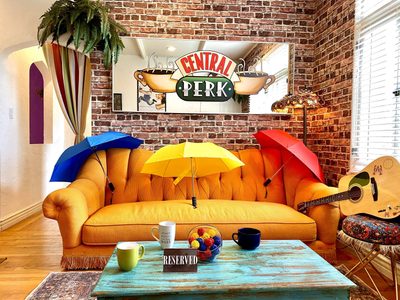 Illustratie voor: How you doin’: je kunt nu slapen in een echte Friends-Airbnb