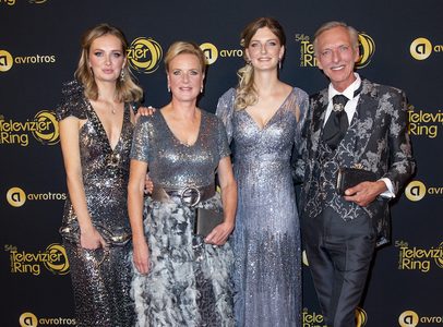 Illustratie voor: Wat goeeeed: vanaf deze datum is het nieuwe seizoen van Chateau Meiland te zien