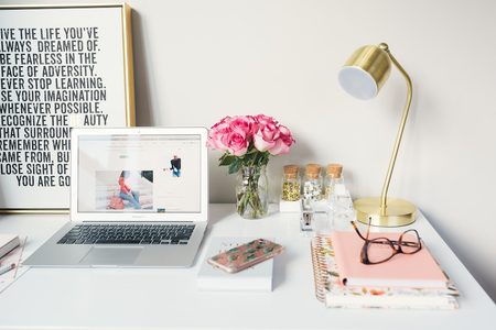 Illustratie voor: Deze items mogen niet ontbreken in jouw home office