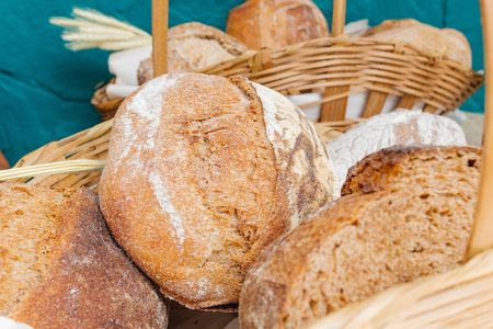 Illustratie voor: Hoe leuk: zo maak je brood mét panterprint