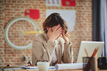 Illustratie voor: Druk, druk, druk? 5 tips voor als je te streng bent voor jezelf