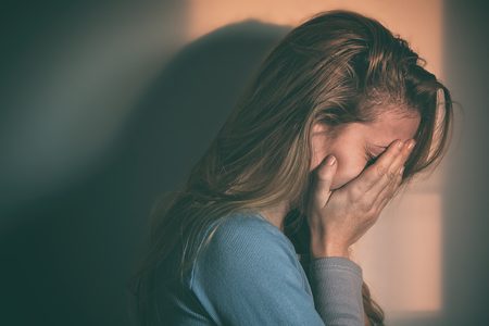 Illustratie voor: “Mijn vriendin pleegde zelfmoord omdat ze jaloers op me was”