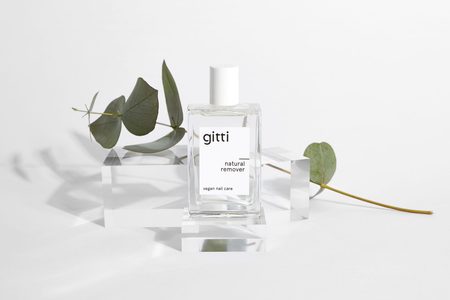 Illustratie voor: Waarom vegan nalellak de nieuwste trend is op beauty gebied