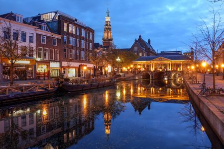 Illustratie voor: Onze favoriete hotspots van Leiden om met je besties of lover te bezoeken