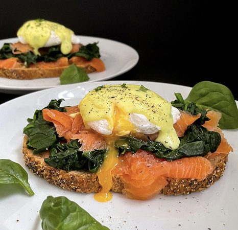Dit moet je proberen: Eggs Benedict met zalm!