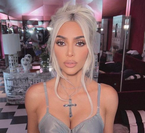 Zien: z&oacute; ziet de huid van jouw favoriete celeb er dus uit in het echt