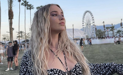 Illustratie voor: Jealous! Deze Nederlandse dames waren op Coachella