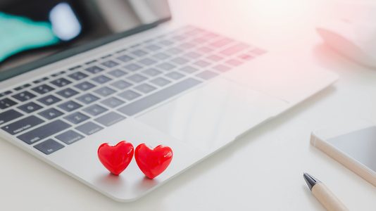 Illustratie voor: Met deze 9 tips word jij een pro in online daten