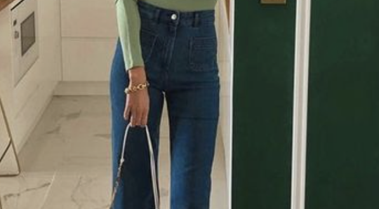 Illustratie voor: Met deze TikTok-hack maak jij jou té kleine jeans groter!
