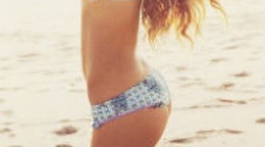 Illustratie voor: Girls issues: Ik heb love handles, maar geen heupen!