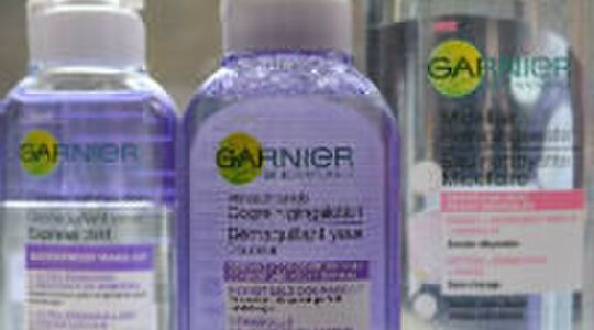 Illustratie voor: Nieuw: Budget Garnier micellair water en oogreinigingslotion
