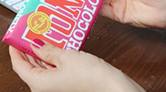 Illustratie voor: Zo smaakt de nieuwe Tony’s Chocolonely reep