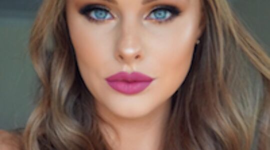 Illustratie voor: Schokkende video: Beautyblogger filmt eigen hersenoperatie