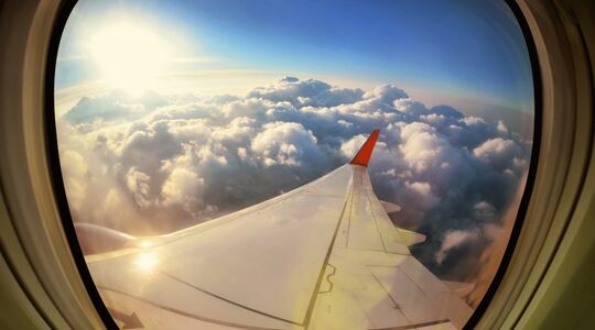 Illustratie voor: Black Friday Alarm: Ryan Air verkoopt vliegtickets voor nog geen €10!