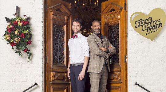 Illustratie voor: First Dates Hotel is vanaf déze datum op televisie