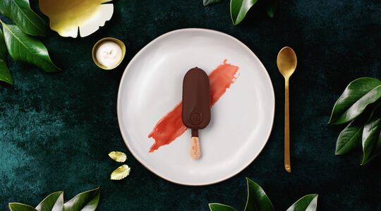 Illustratie voor: Magnum lanceert twee nieuwe ijsjes en wij krijgen spontaan zin in de zomer
