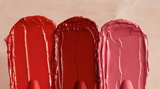 Illustratie voor: Deze lipstick van Charlotte Tilbury is een regelrechte hit en wij snappen wel waarom