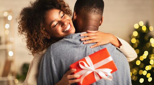 Illustratie voor: Sexy kerstcadeaus: perfect om te geven én leuk om te krijgen