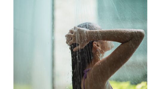 reverse-hair-washing