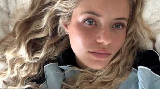 Vrouw met glowing skin.