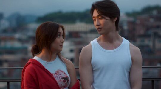 Kitty en Min-ho in XO, Kitty.