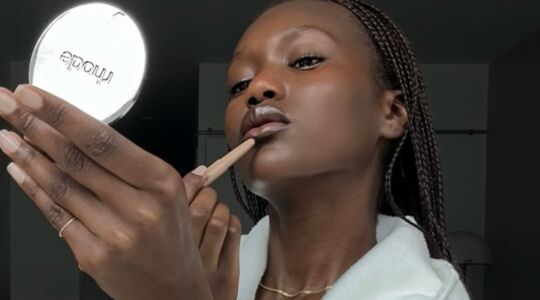 lip contour rhode