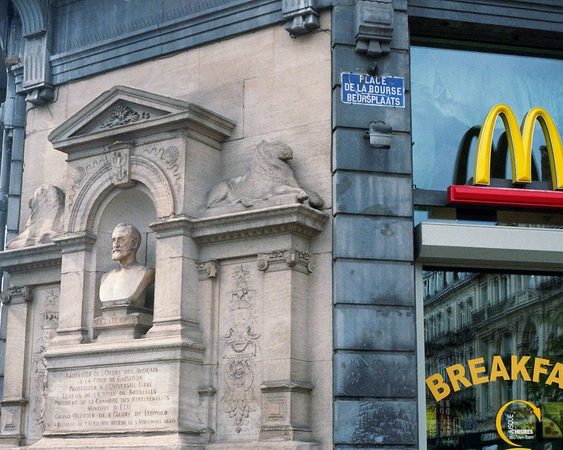 FOTO&rsquo;S: dit zijn de meest bijzondere McDonalds vestigingen van de wereld