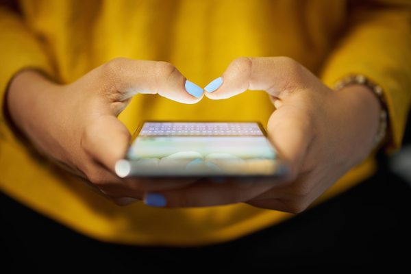 Met deze 9 simpele tips kom jij van je telefoonverslaving af