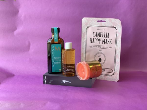 Haar verzorgen zonder kapper? Met deze tips word jij een pro