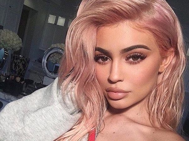 Ros&eacute; goud is de nieuwe haartrend en het is oogverblindend mooi