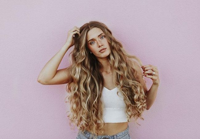 Breekt je haar snel af? Probeer deze 6 dingen dan eens
