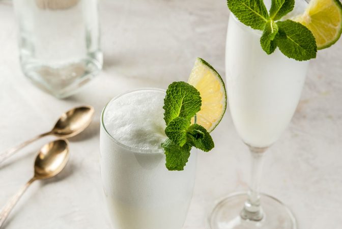 Whipped lemonade is h&eacute;t zomerse drankje wat je wil proberen en zo maak je het