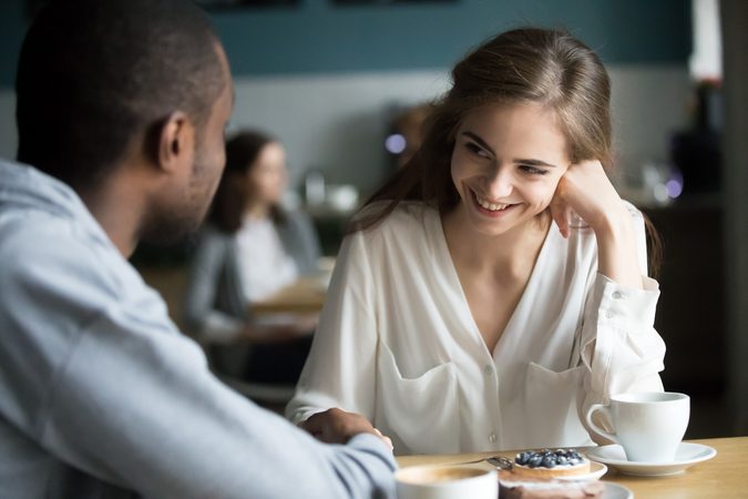 De 7 beste manieren om je crush mee uit te vragen