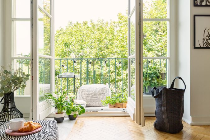 Met deze accessoires maak jij je balkon of kleine tuin een stuk gezelliger